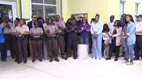 Miami-Dade leaders come together to promote 24-hour ceasefire campaign for spring breakers